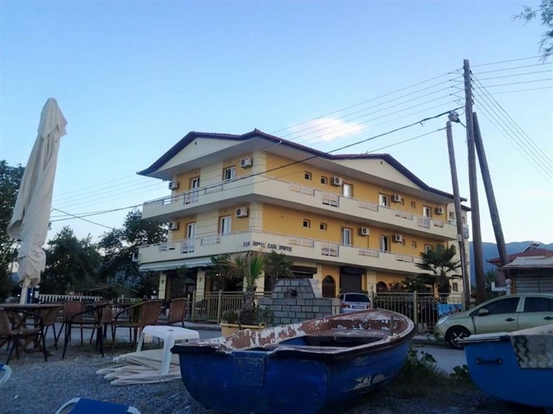 Akrothalassia Hotel