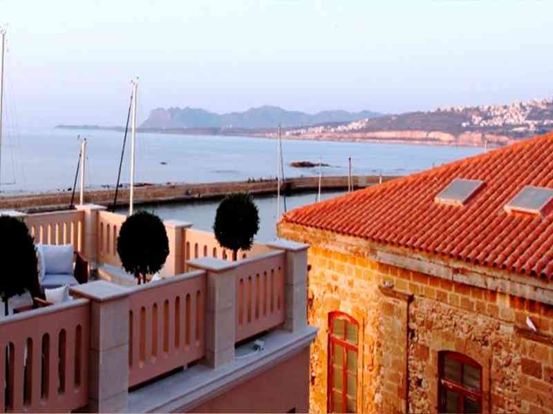 Ambassador Residence Boutique Hotel, Ханя