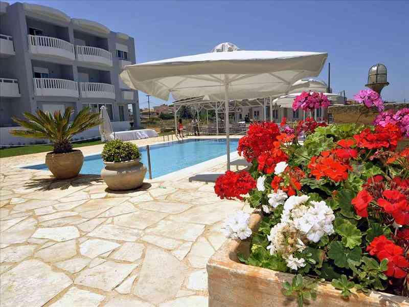 Artina Nuovo & Spa Hotel Apartments, Месения