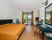 Golden Coast Hotel & Bungalows - Атика, Гърция