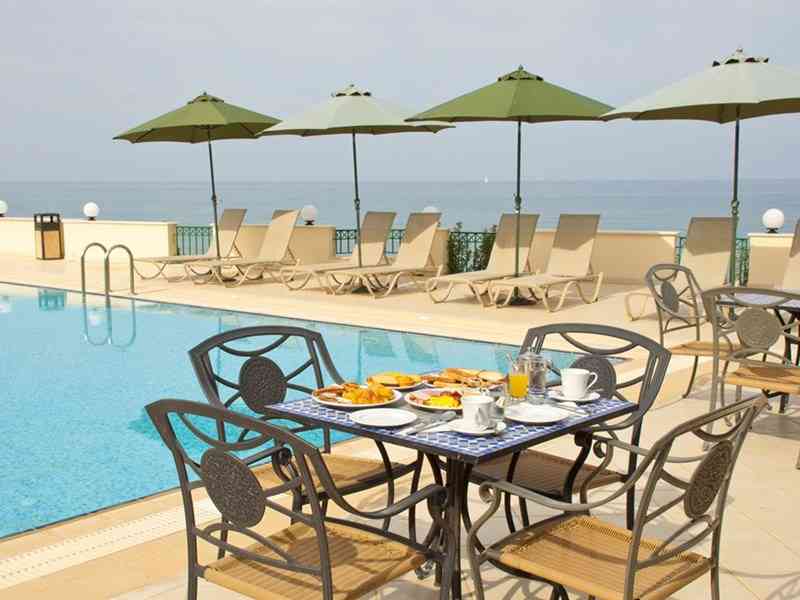 Messina Resort Hotel , Месения