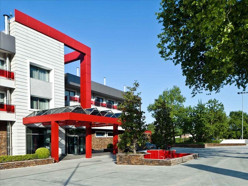 Olympus Thea Hotel