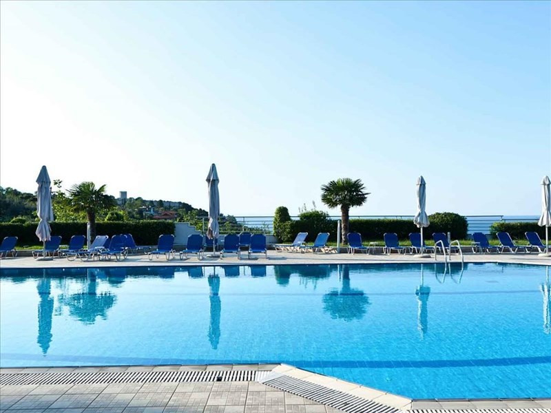 Olympus Thea Hotel