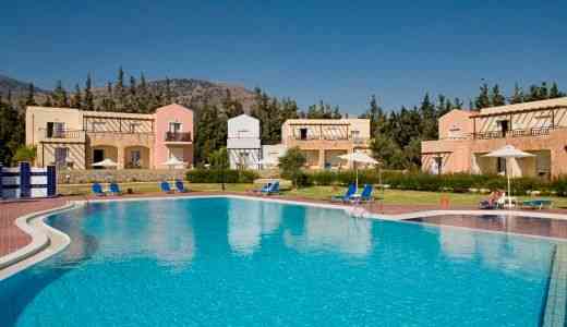 Pilot Beach Resort & Spa Hotel, Ханя