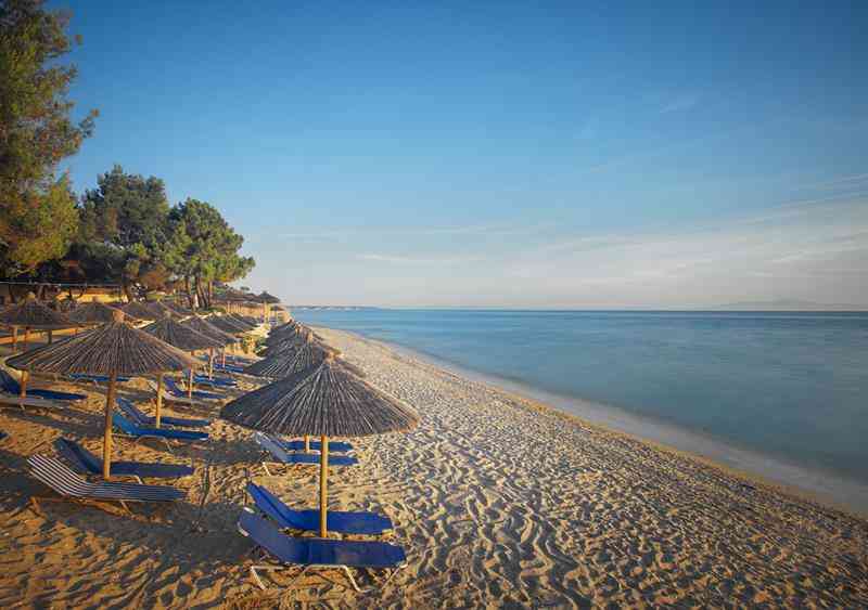 Portes Beach Hotel, Касандра