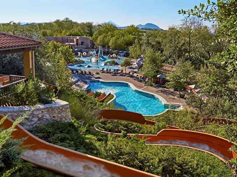 The Westin Resort Costa Navarino, Месения
