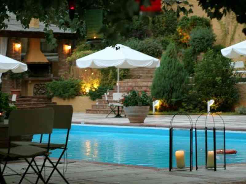 Antonios Hotel, Илия