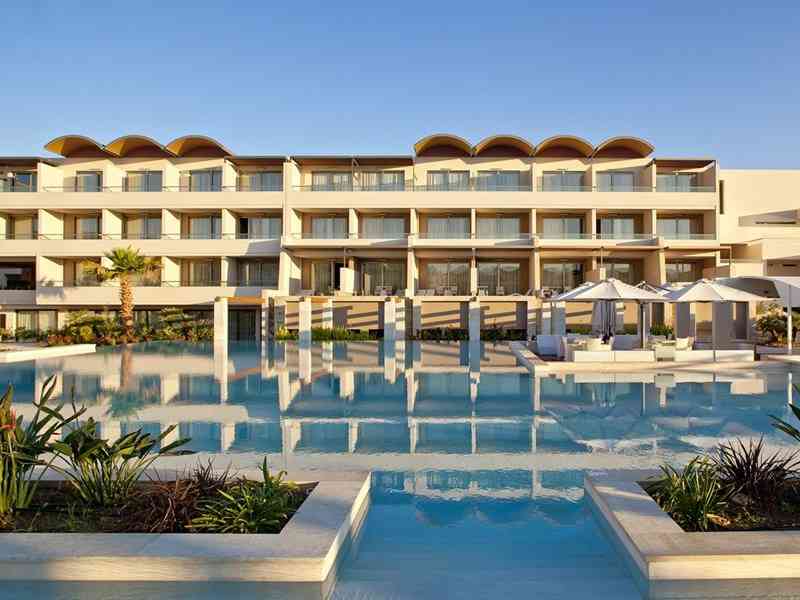 Avra Imperial, Ханя