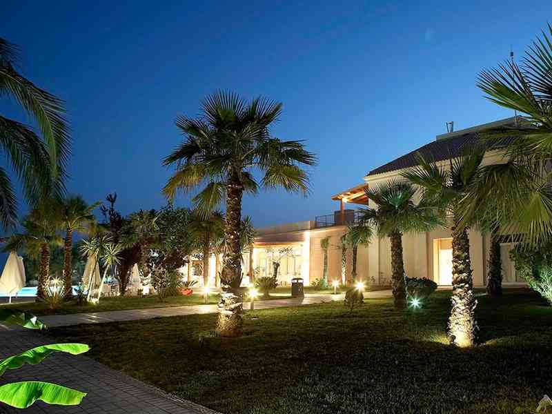 Grecotel Filoxenia Kalamata, Месения