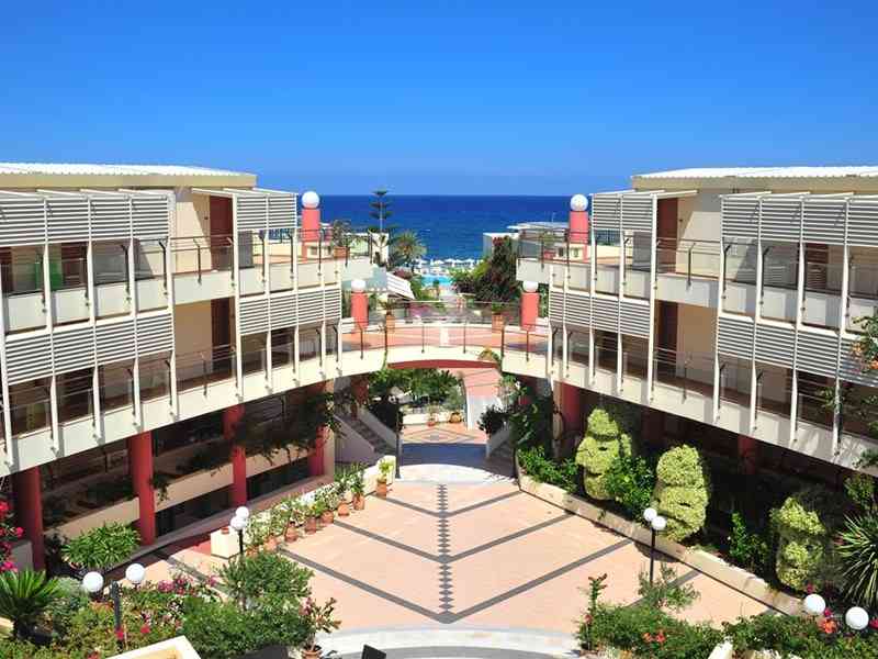 Hydramis Palace Beach Resort, Ханя