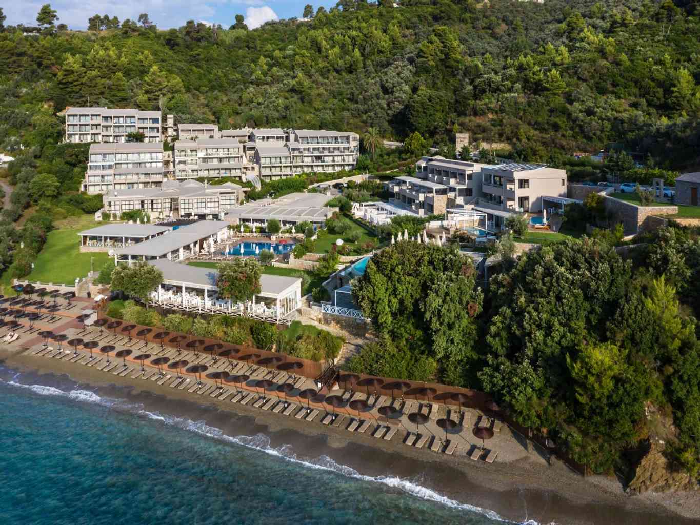 5 дни със закуска за двама през септември в Kassandra Bay Resort, Suites & SPA, о. Скиатос - Гърция