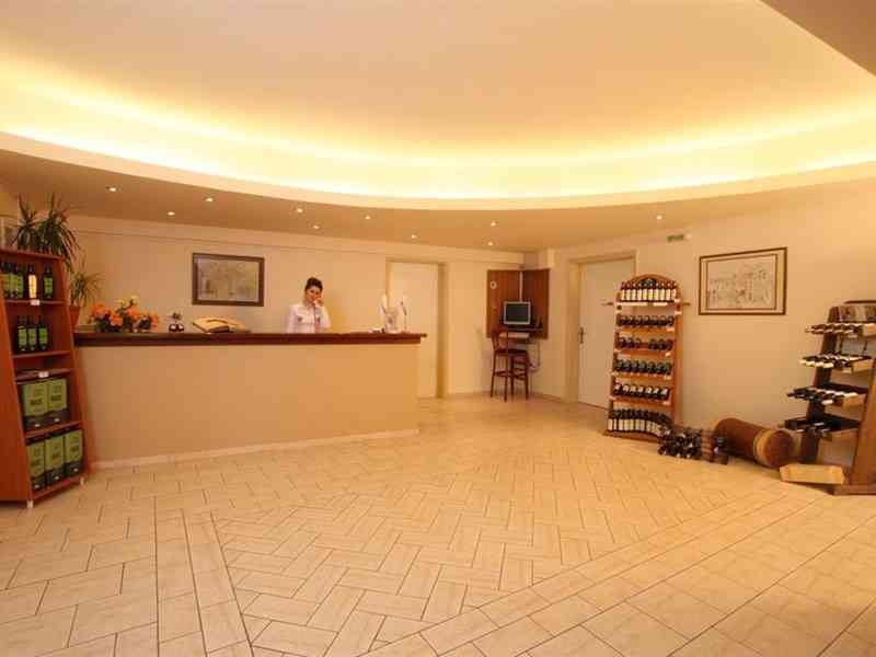 Panorama Hotel, Лакония