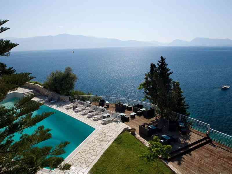 5 дни със закуска за двама през септември в Red Tower Hotel Lefkada, о. Лефкада - Гърция