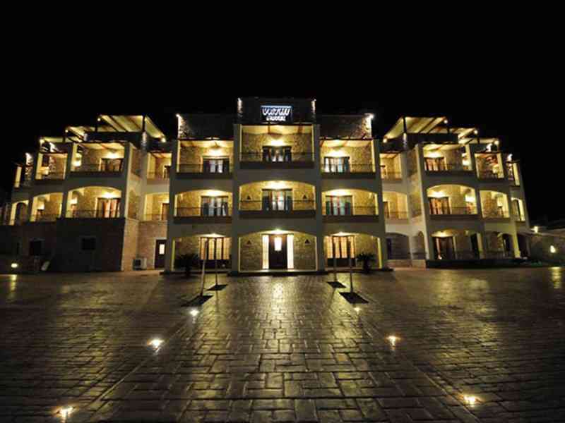 Vathi Hotel, Лакония