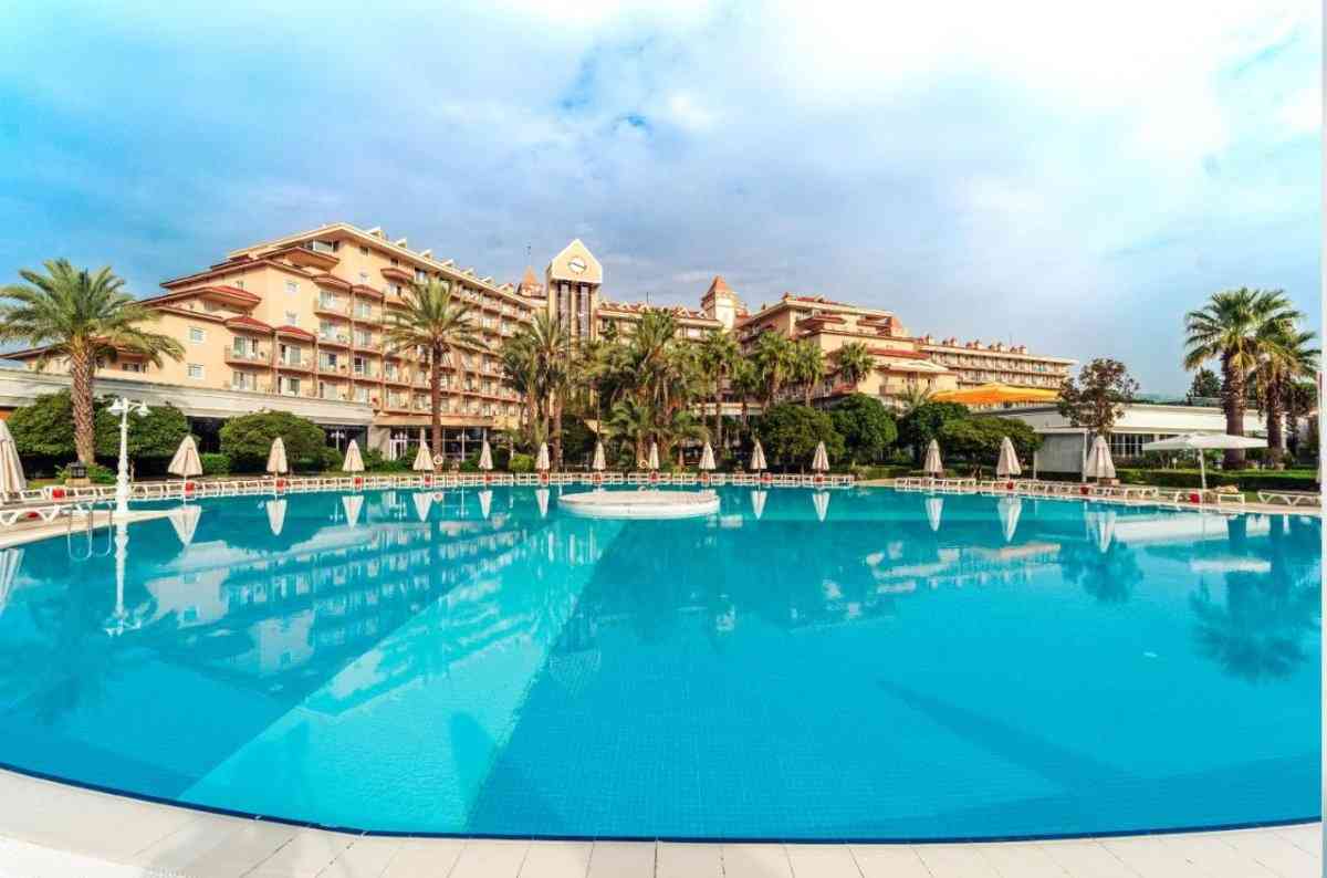Нова Година в Анталия с 5 нощувки - полет от София - хотел "IC Santai Family Resort 5*" - All Inclusive