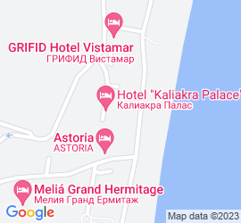 Вемара бийч, Златни пясъци
