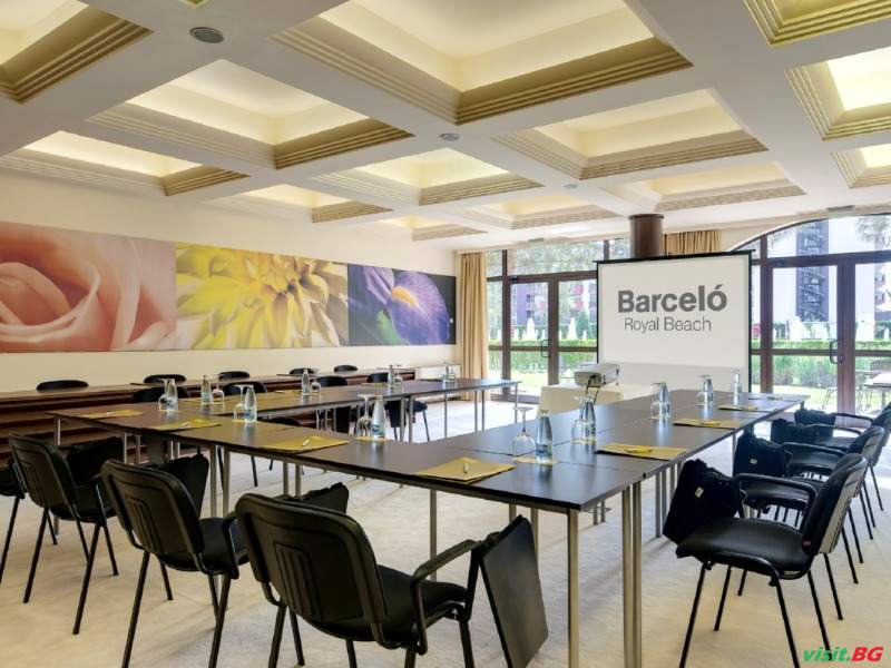 Барсело Роял Бийч, Слънчев бряг 48