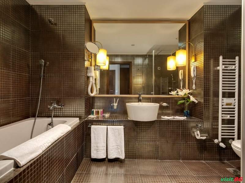 Барсело Роял Бийч, Слънчев бряг 22