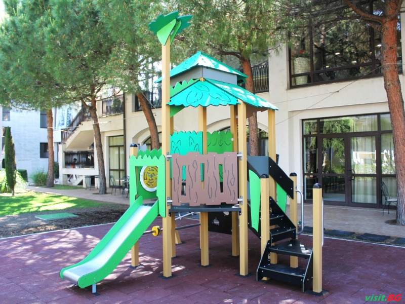 Барсело Роял Бийч, Слънчев бряг 43