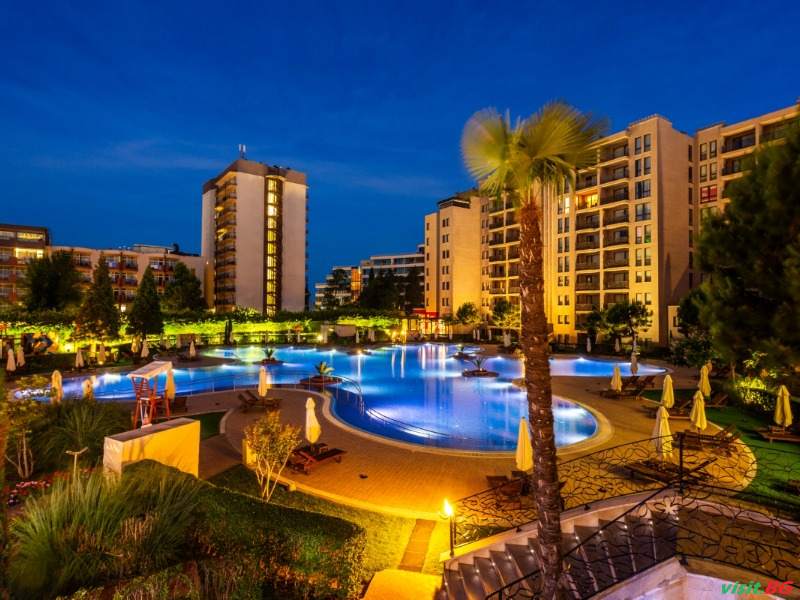 Барсело Роял Бийч, Слънчев бряг 6