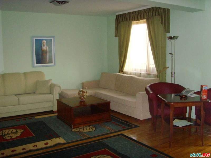 Хотел Меридиан Болярски, Велико Търново 2