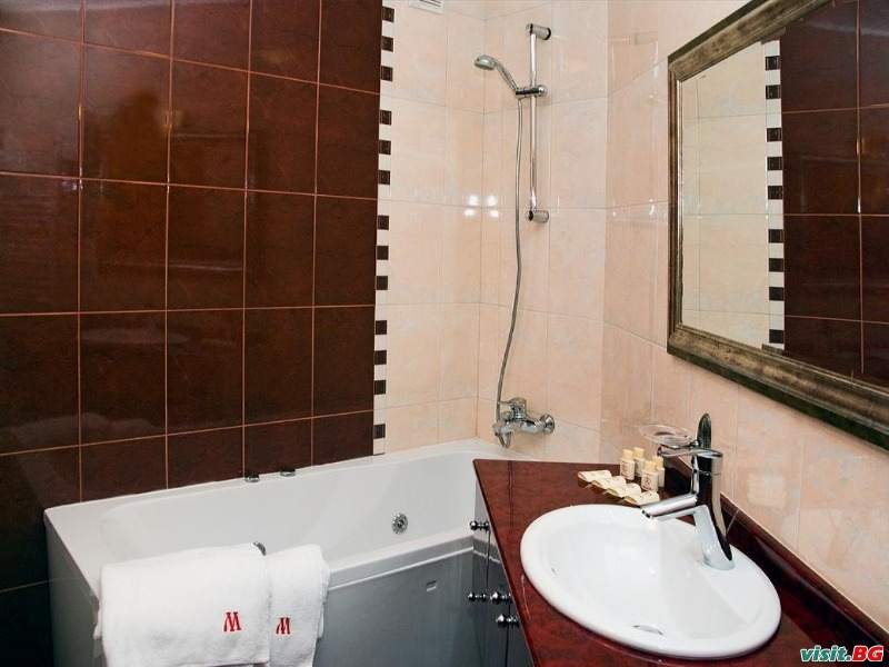 Хотел Максим, София 9