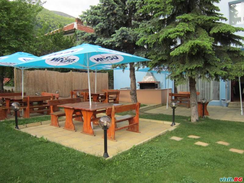 Хотел Германея, Сапарева баня 9