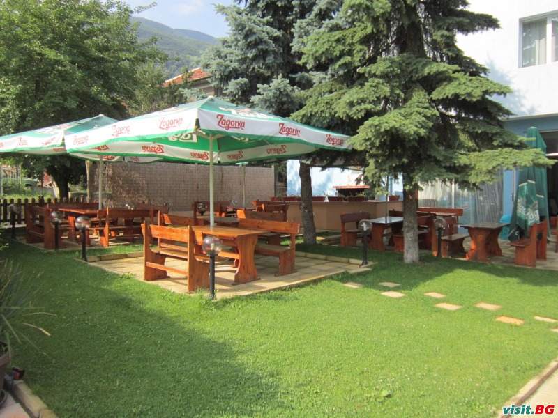 Хотел Германея, Сапарева баня 12