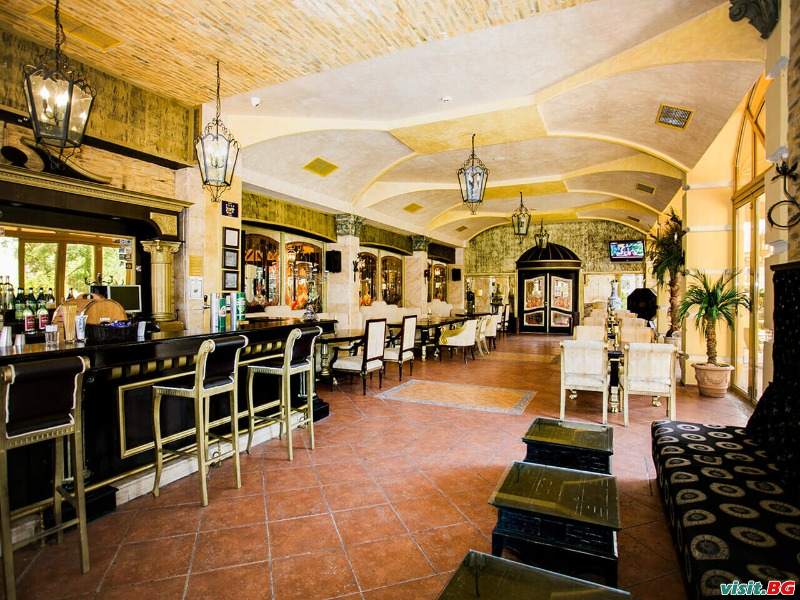 Империал палас, Слънчев бряг 16