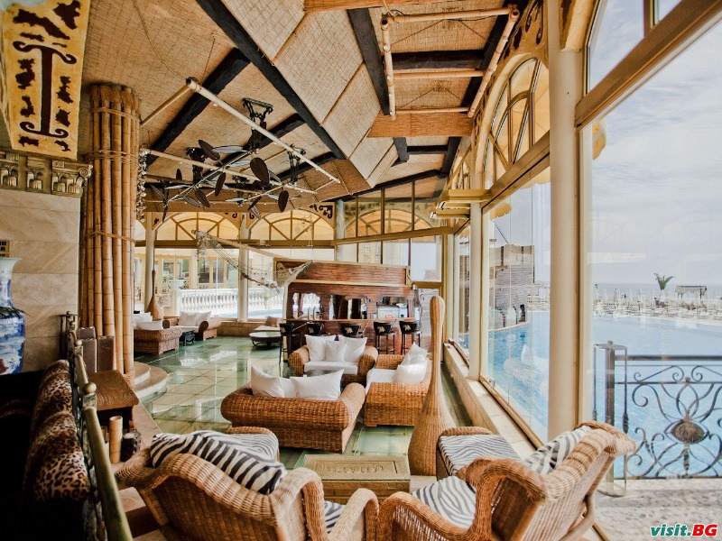 Империал палас, Слънчев бряг 24