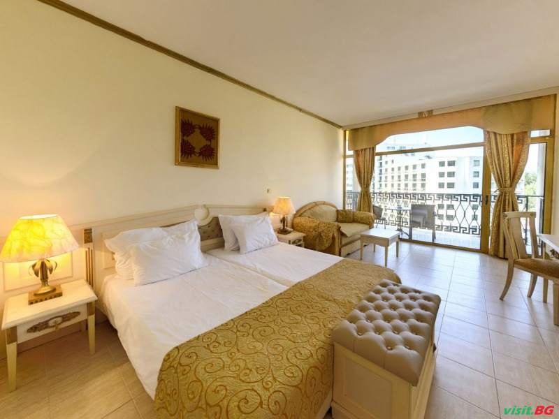 Империал палас, Слънчев бряг 26