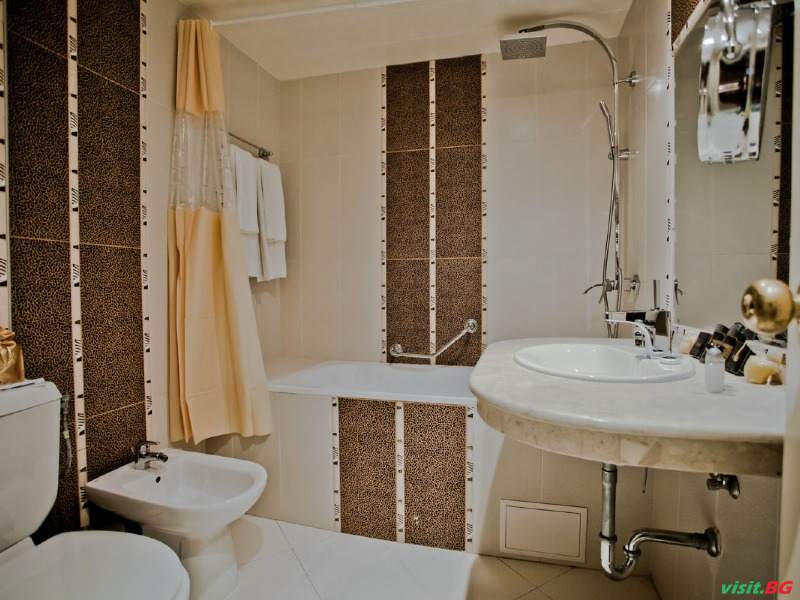 Империал палас, Слънчев бряг 44