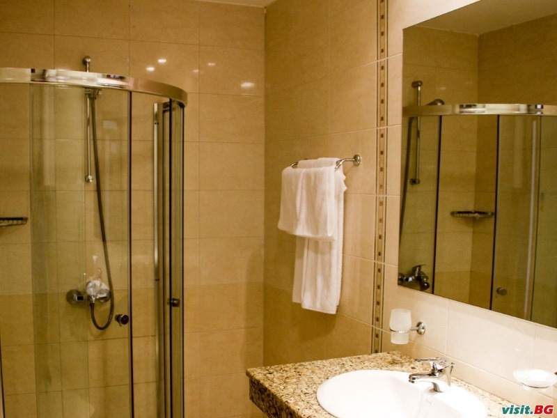 Хотел Морско конче, Лозенец 12