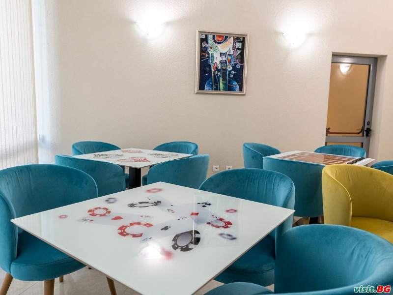 Хотел Нептун Бийч, Слънчев бряг 44