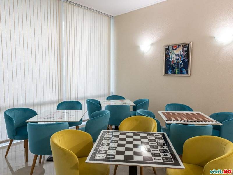 Хотел Нептун Бийч, Слънчев бряг 45