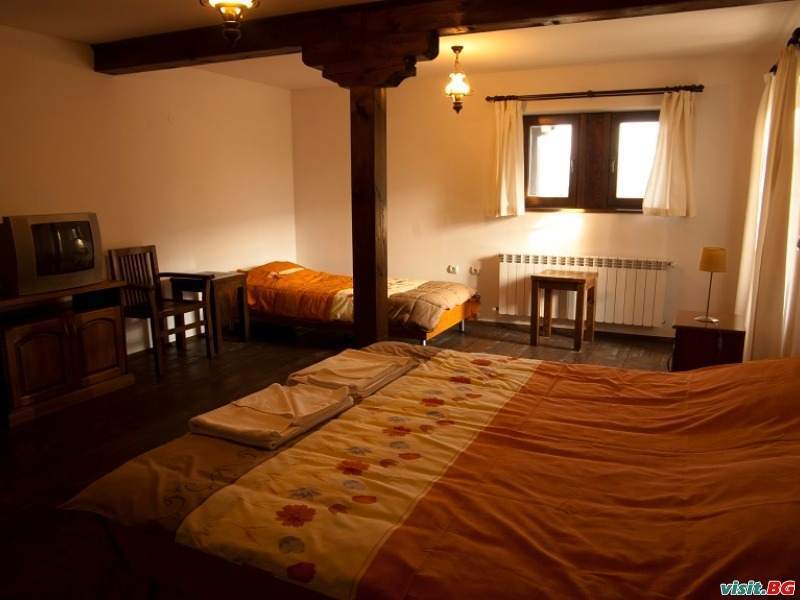 Къщата на езерото, с.Аспарухово 3