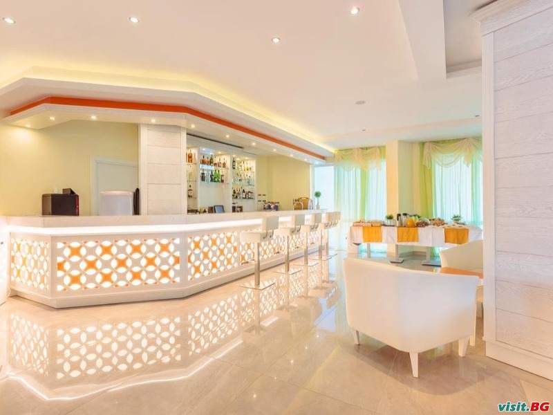 Сунео Клуб Серенити Бей, Царево 6