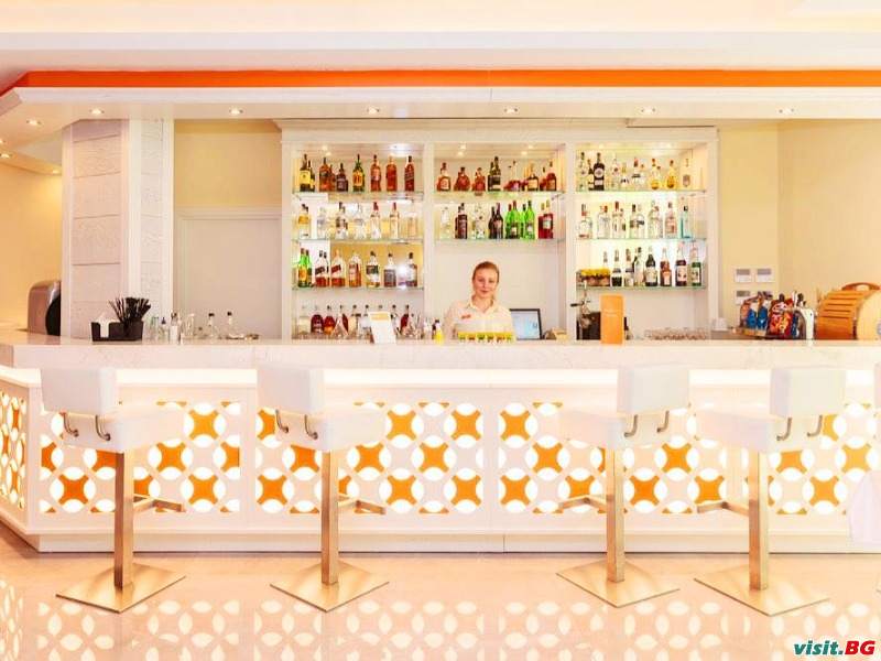 Сунео Клуб Серенити Бей, Царево 7