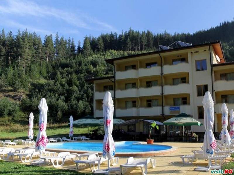 Хотел Попини лъки, с.Ягодина