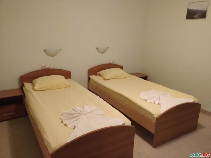 Хотел Попини лъки, с.Ягодина