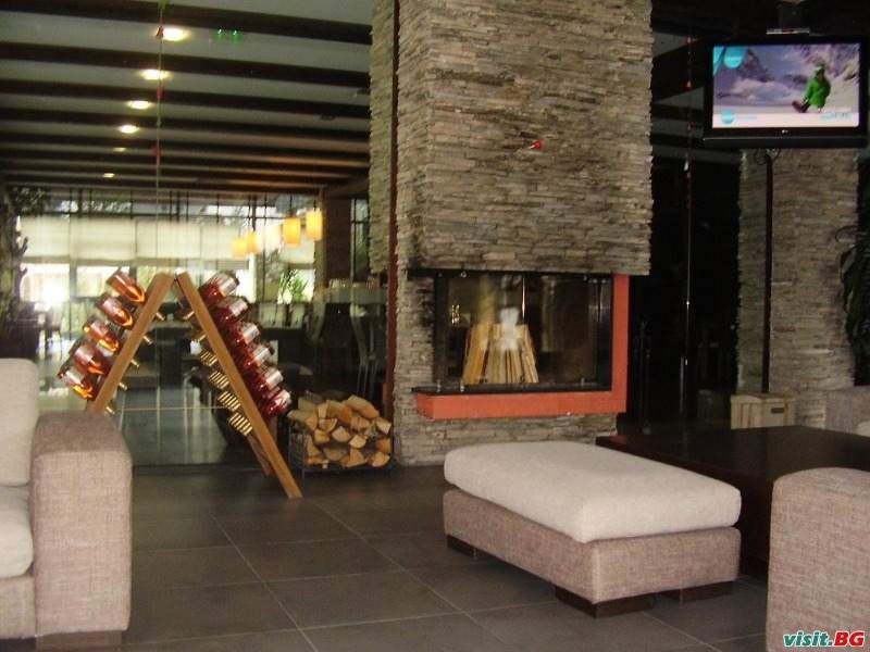 Апартаментен хотел Пирин Резиденс, Разлог