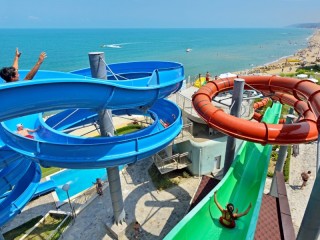 Сол Луна Бей Ризорт