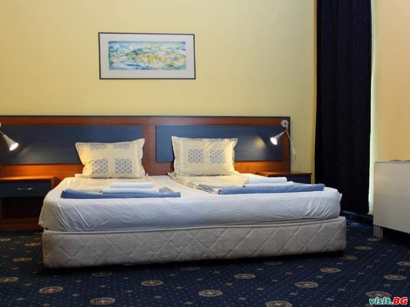 Хотел Феникс, Благоевград