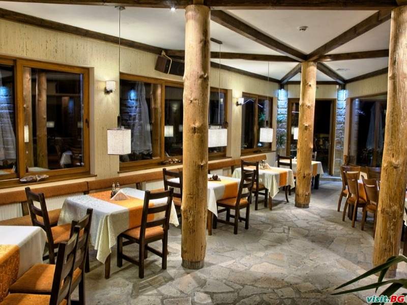 Семеен хотел Етерно, Цигов Чарк 8