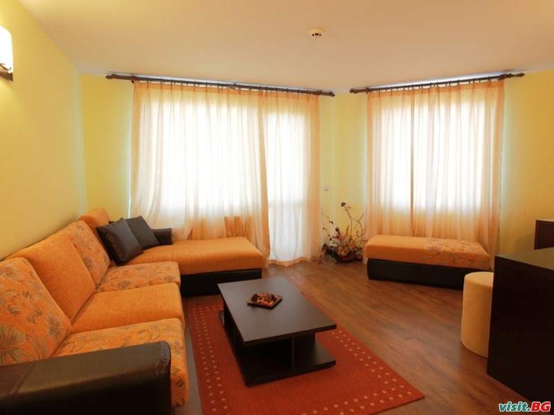 Семеен хотел Етерно, Цигов Чарк 15