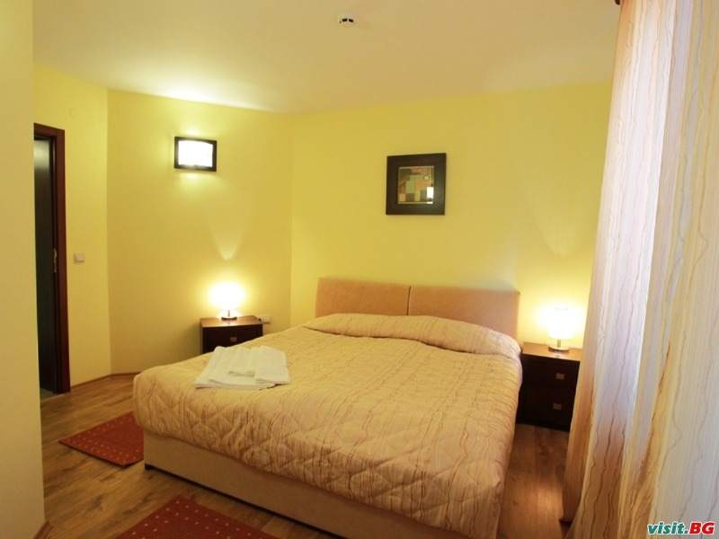 Семеен хотел Етерно, Цигов Чарк 18