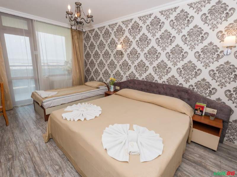 Св.Св. Петър и Павел, Поморие 11