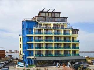 Св.Св. Петър и Павел - Поморие