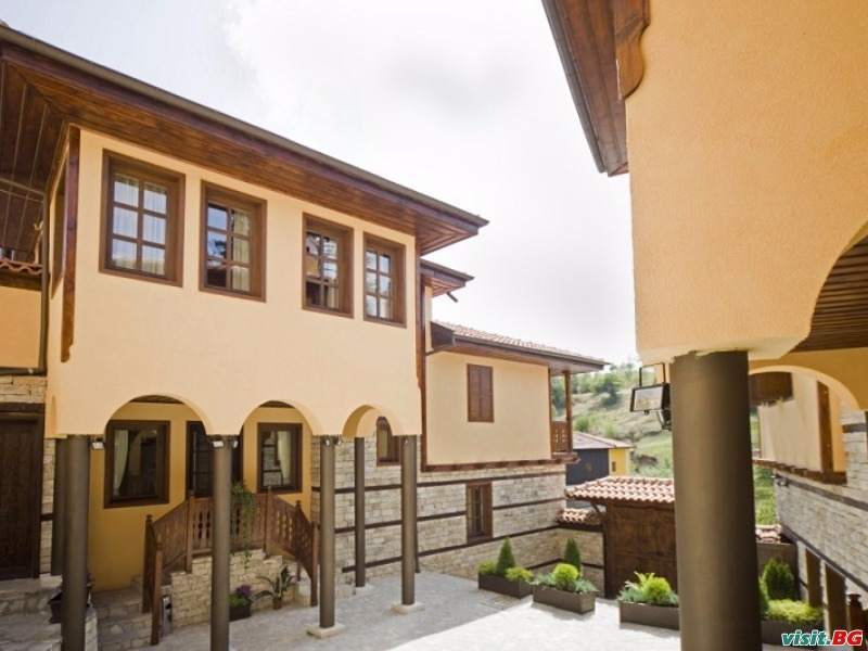 Хотел Смиловене, Копривщица