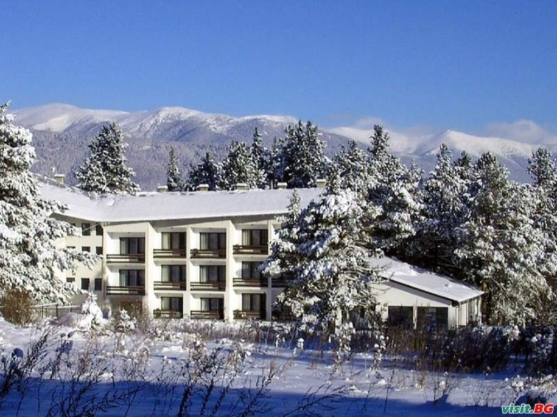 Хотел Шатев, Разлог